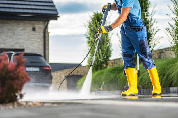 Best Sign and Awning Cleaning  in Powderly, TX
